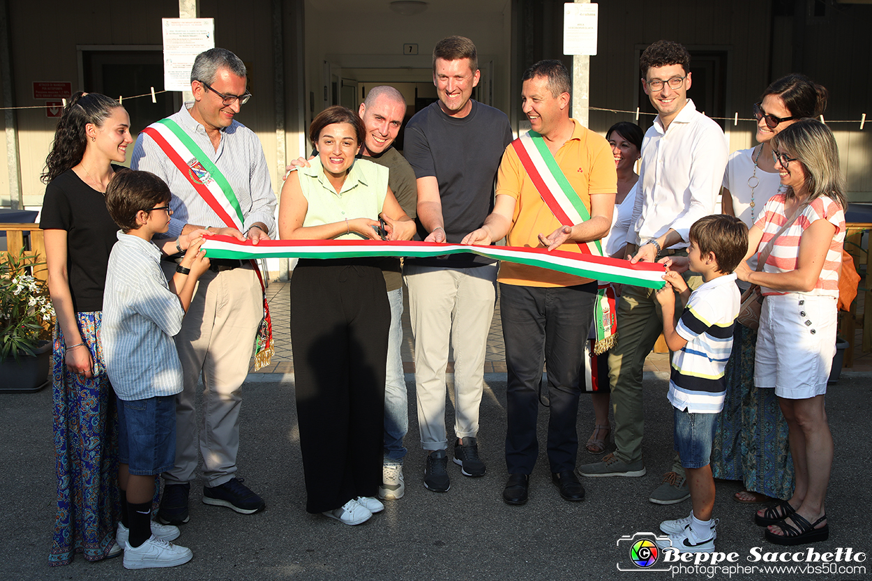 VBS_5427 - Inaugurazione Pizzeria 'Il crìscito'.jpg